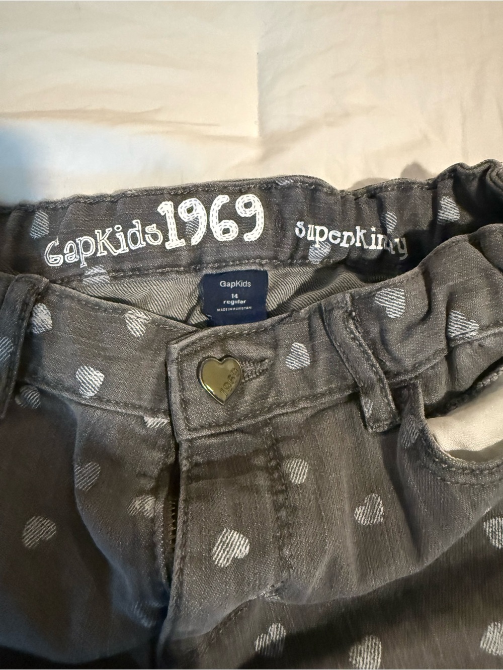 GAP Kids 1969 Super Skinny Gray Heart Print Jeans